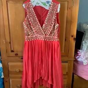 Plus size Sleeveless Dress